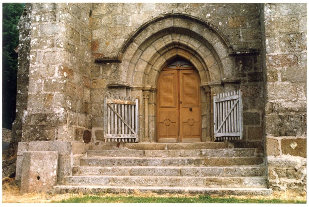 portail d’accès ouest