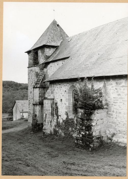 façade latérale sud, vue partielle