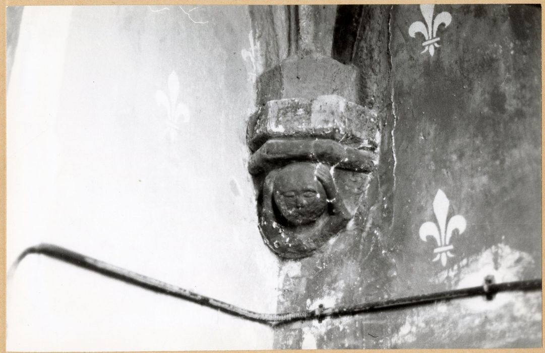 chapelle sud, détail d’un culot sculpté