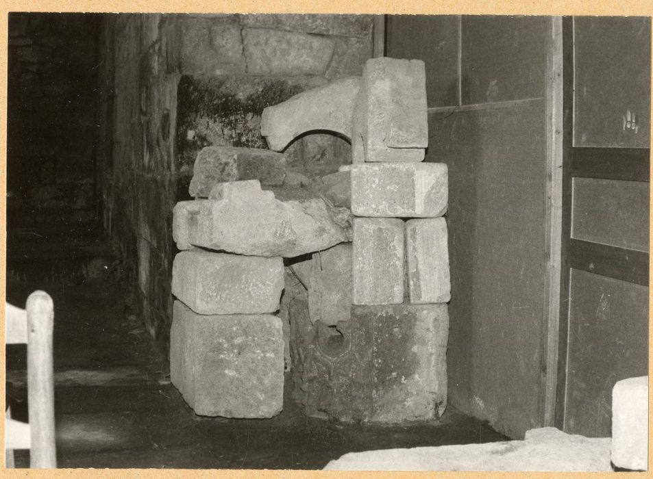 fragments lapidaires