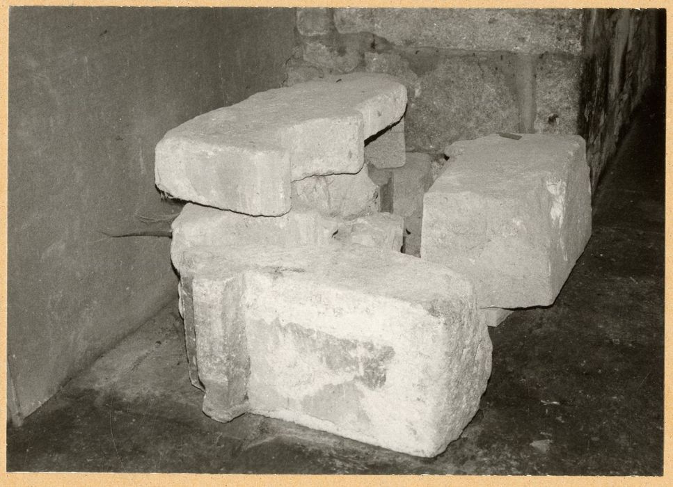 fragments lapidaires