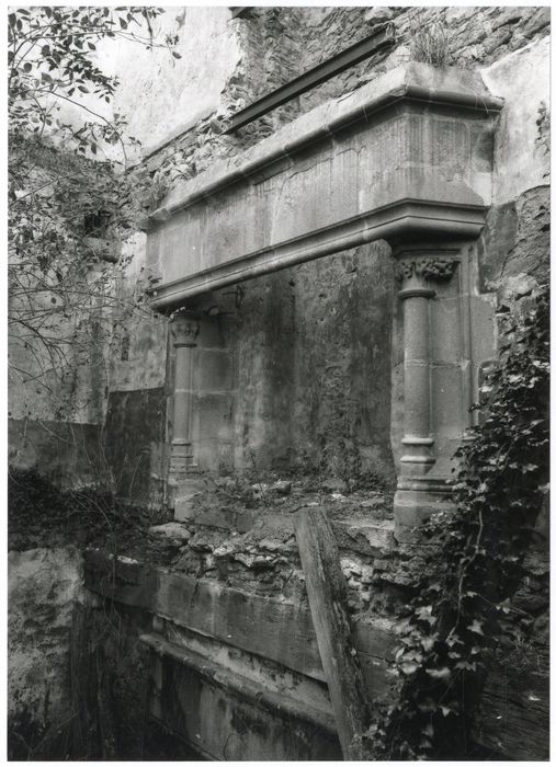 pignon sud-ouest, cheminée monumentale