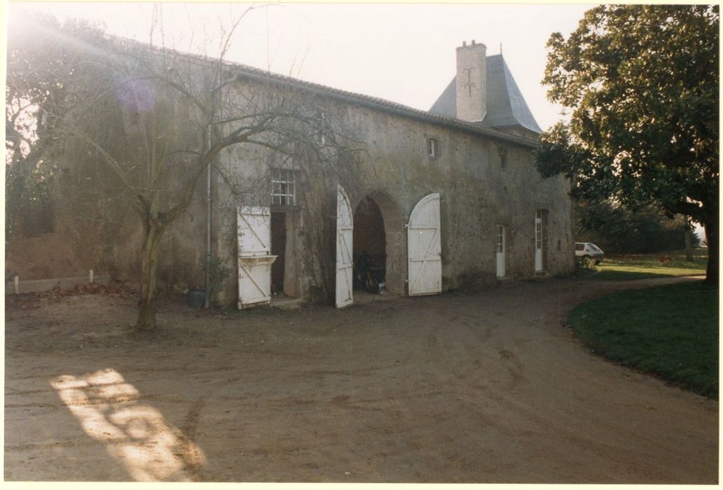 communs est, façade nord-ouest