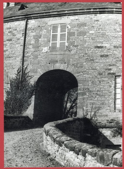 rampe d’accès sud d’accès au passage couvert