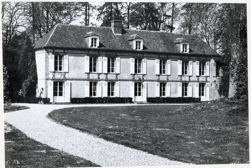 château actuel, façade sud-est