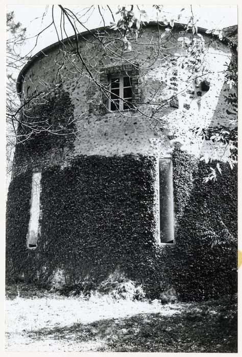 vue partielle des ruines, tour n°5