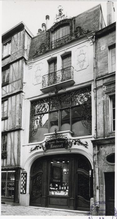 façade sur rue