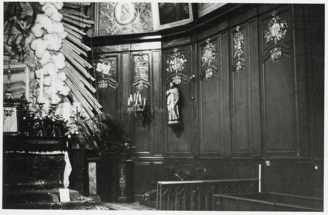 lambris de revêtement du choeur, vue partielle