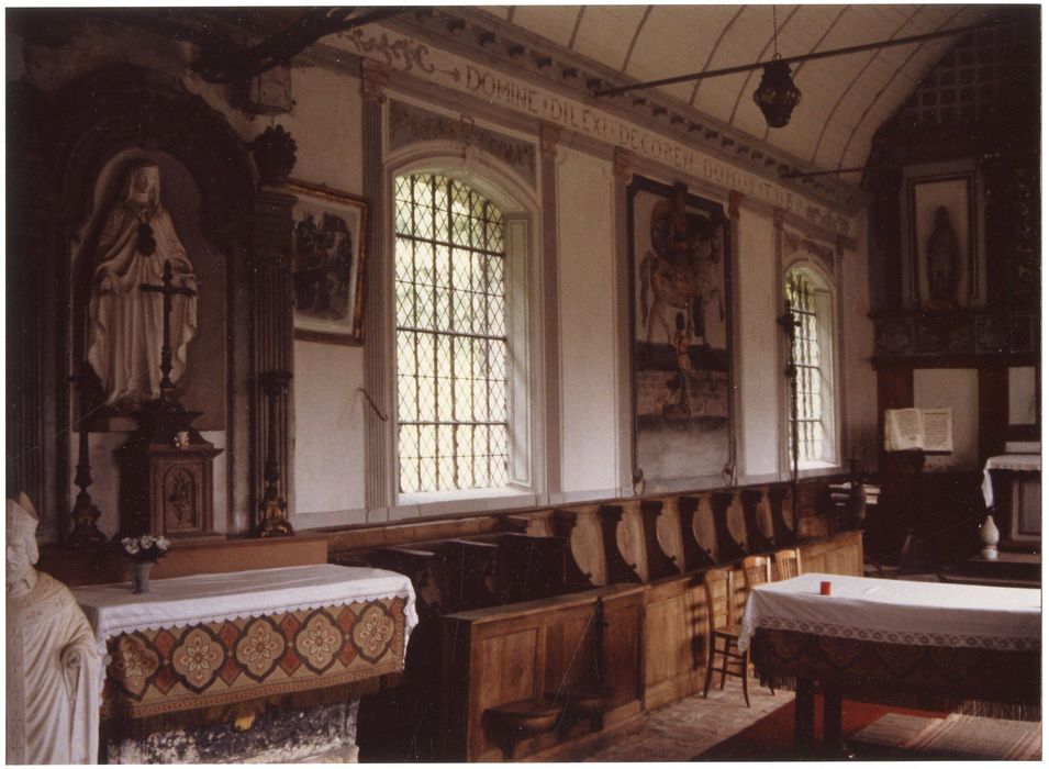 nef, mur gouttereau nord, vue partielle des décors