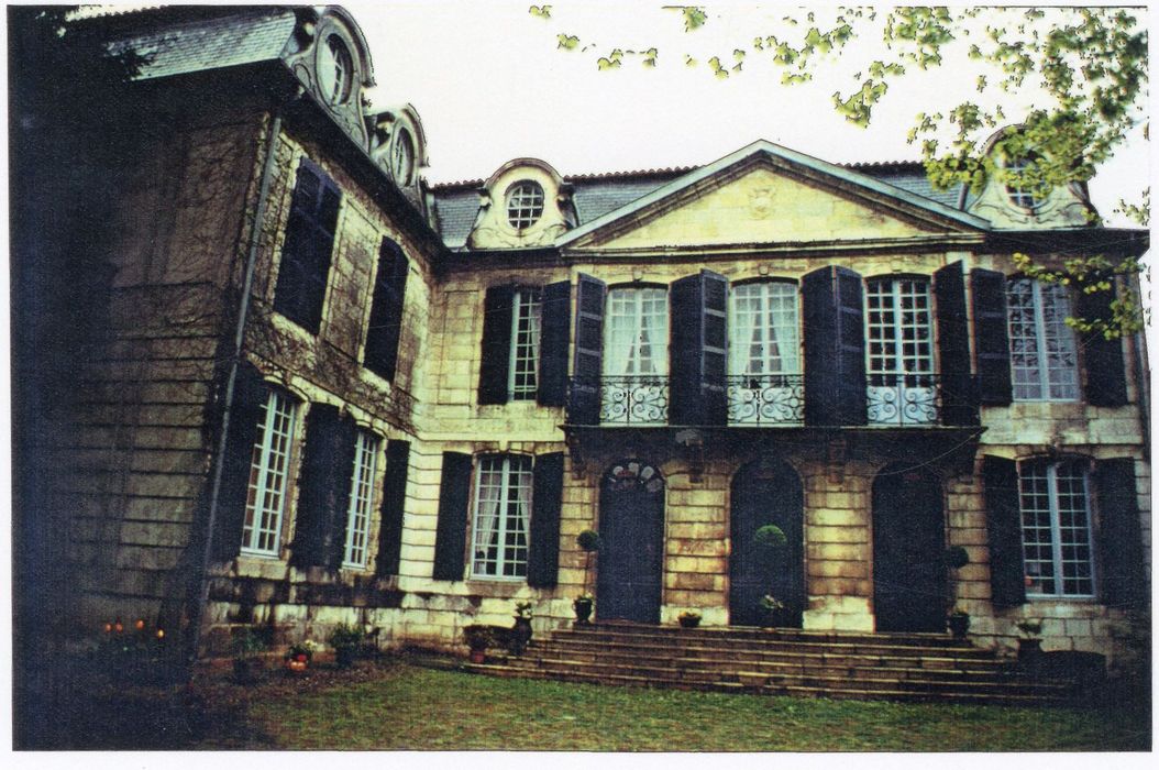 façades nord et ouest sur cour (photocopie numérisée)