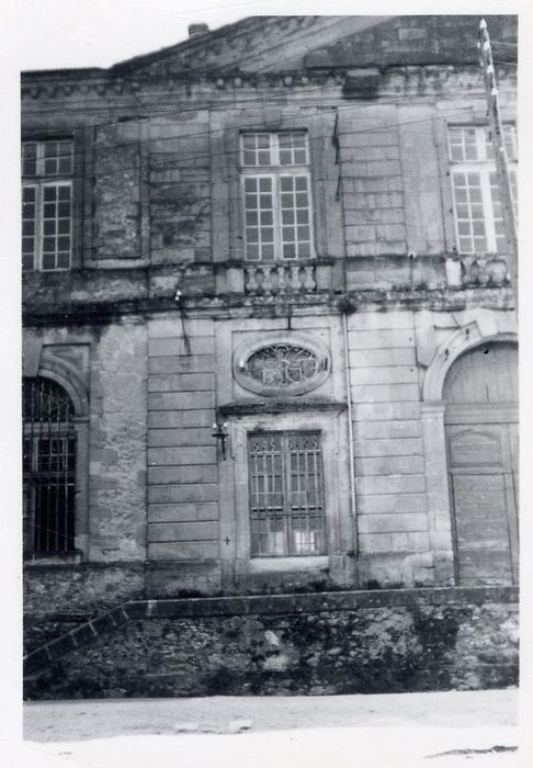 façade ouest, vue partielle