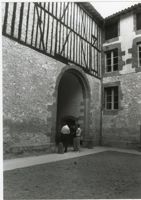 cour de l’abbé, façade nord