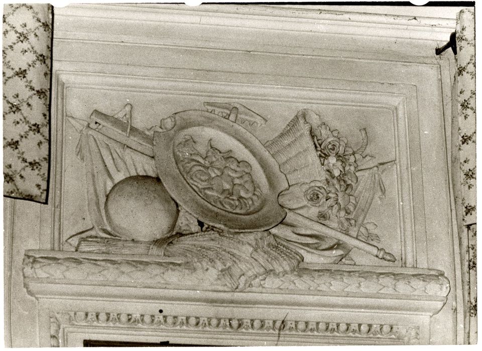 appartement de « l’évêché », aile est, détail d’un trumeau