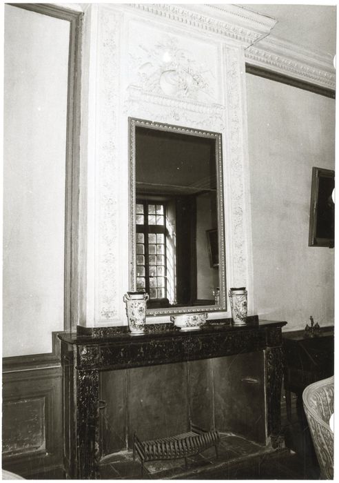 aile sud, rez-de-chaussée, salon dit « des Gobelins »