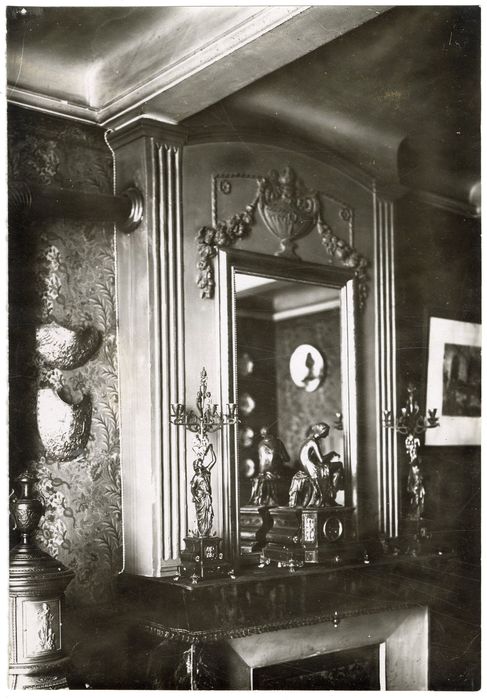 salle à manger, trumeau de cheminée