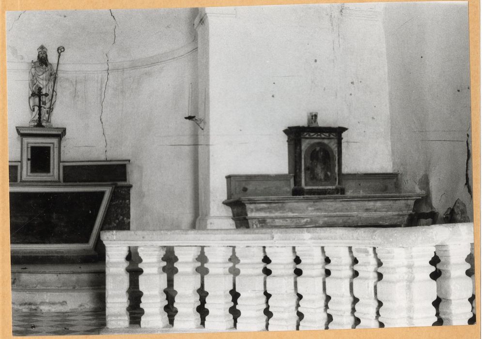 clôture de choeur (barrière de communion)