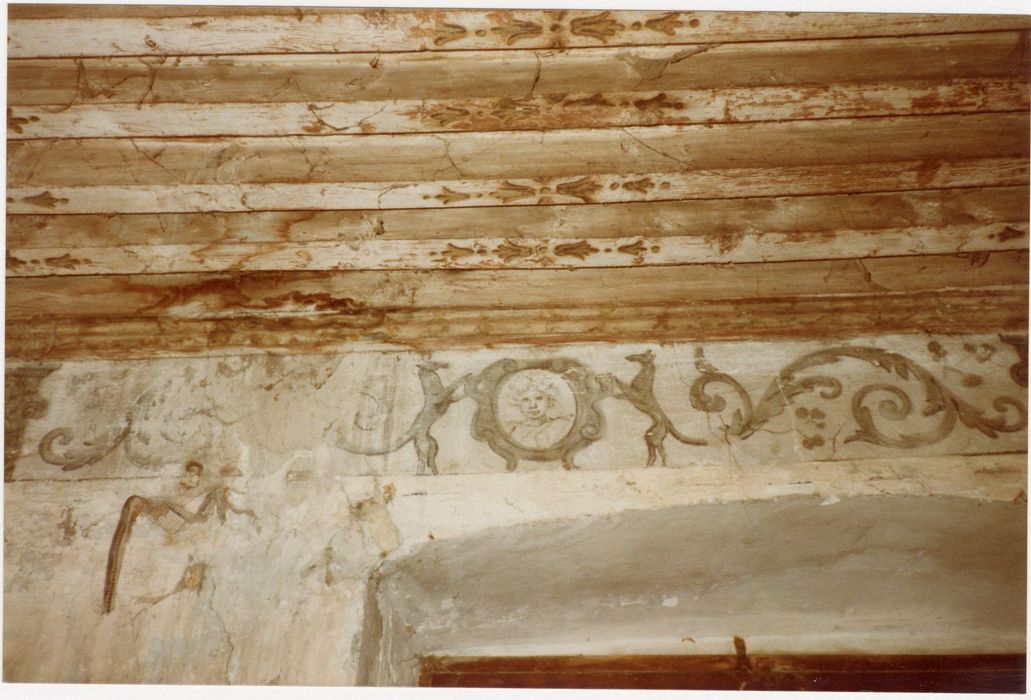 rez-de-chaussée, chambre à alcôve, peinture monumentale (fragment)