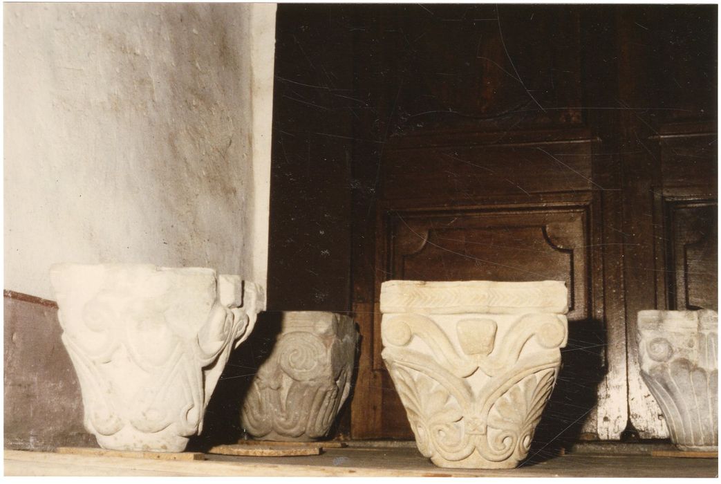 chapiteaux déposés