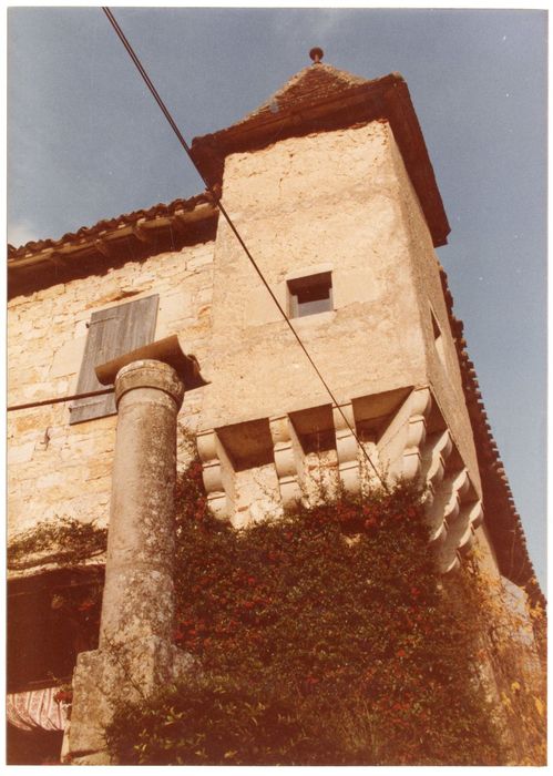 échauguette à l’angle des façades sud-ouest sud-est