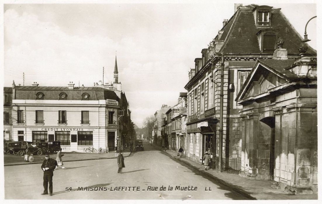 façade sur rue du pavillon (à droite)