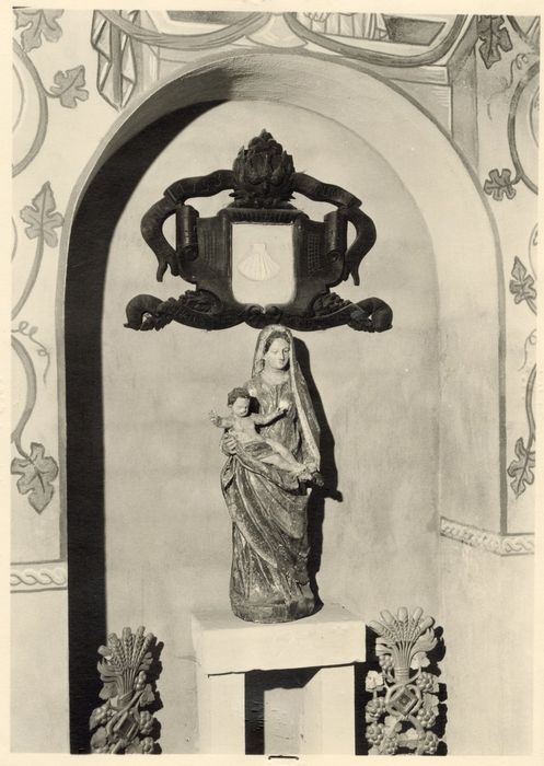 statue : Vierge à l’Enfant