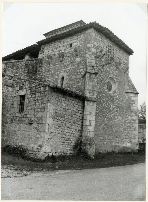chevet orienté au nord-est