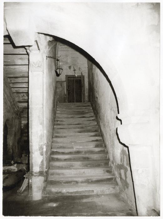 aile Renaissance, escalier, vue partielle