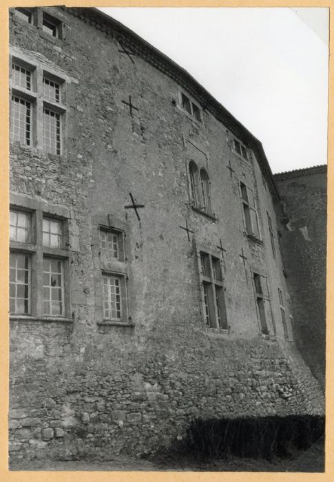 façade sud-ouest, vue partielle