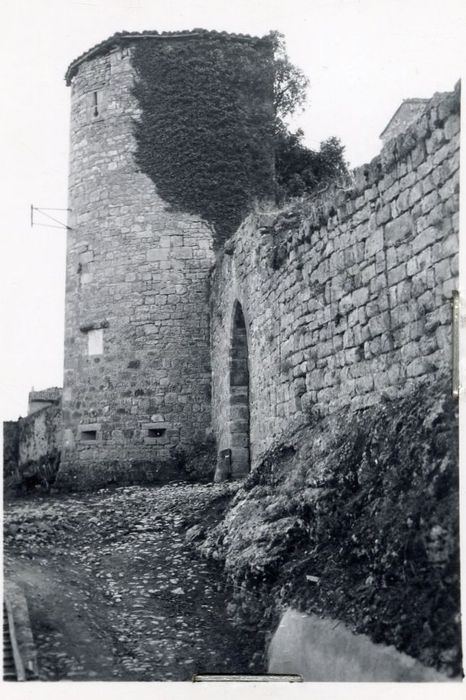 vue générale d’une tour