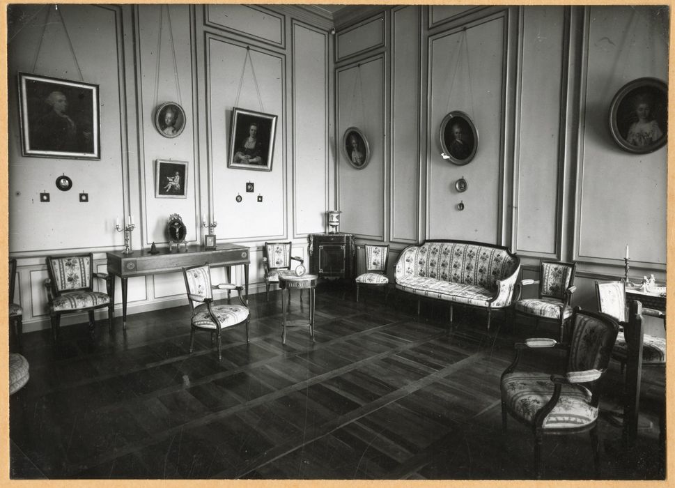 salon, vue partielle