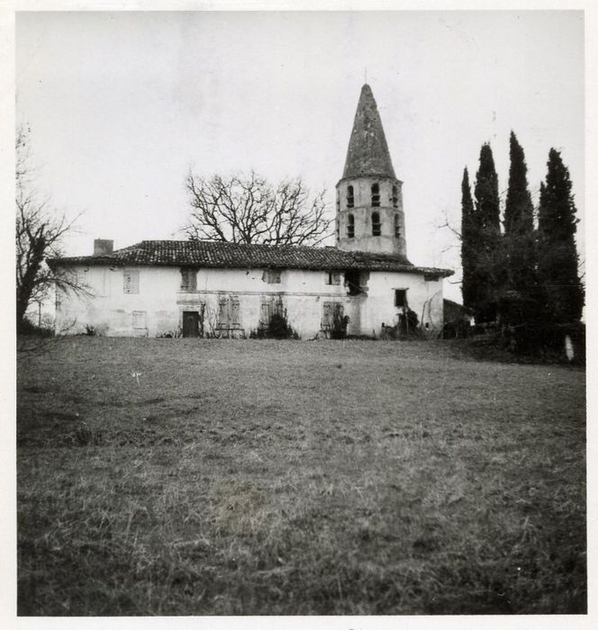 vue partielle de l’église depuis le Nord