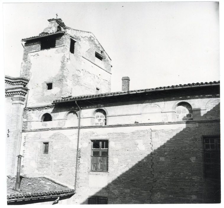 aile nord, façade sud sur cour, vue partielle