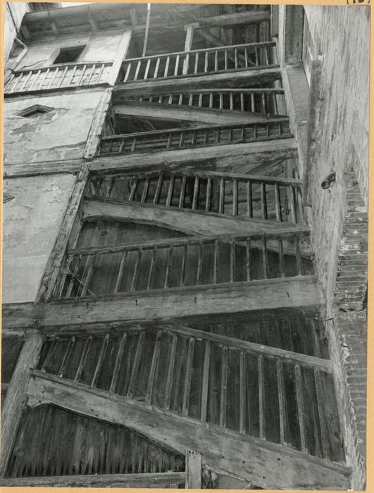 escalier secondaire