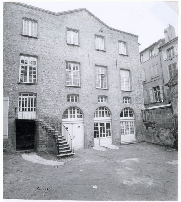 cour d’honneur, façade nord-ouest