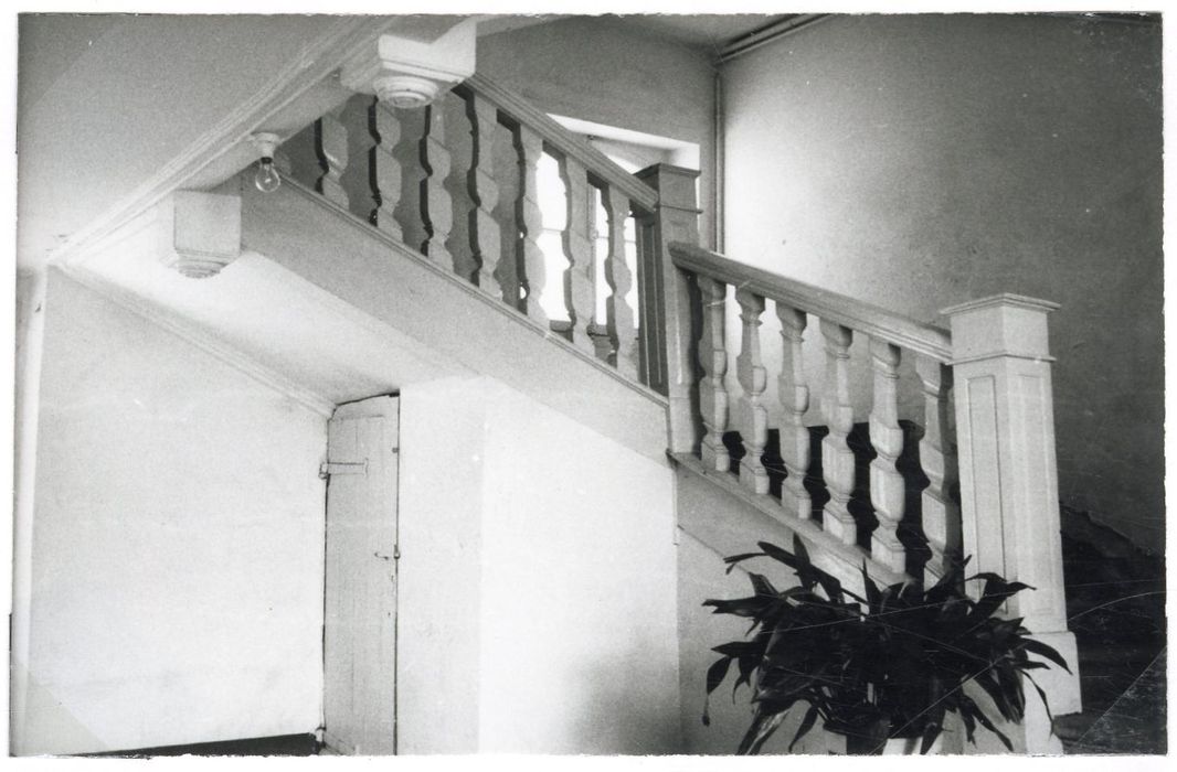 escalier, vue partielle