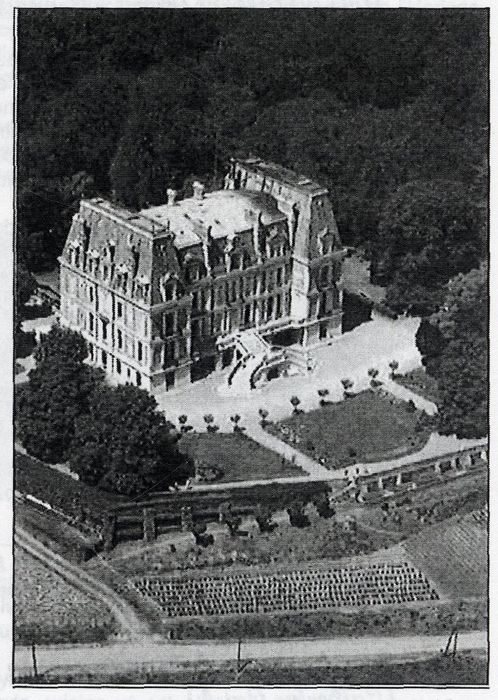 vue aérienne du château (photocopie numérisée)