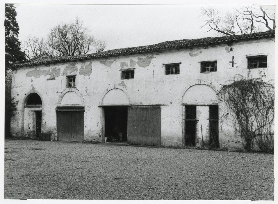 communs, façade sud-ouest