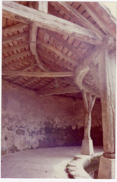 vue partielle du lavoir