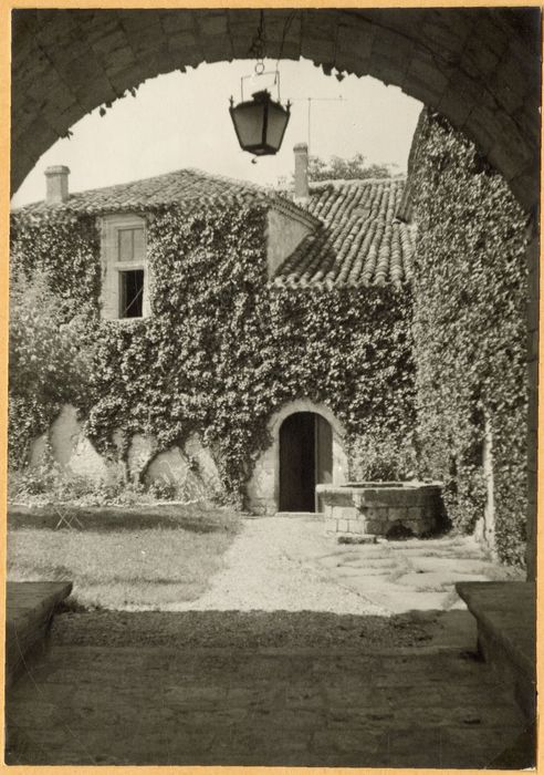 aile nord, façade sud sur la cour intérieure