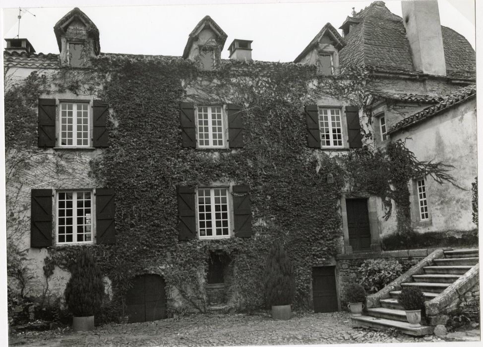 cour intérieure, façade nord