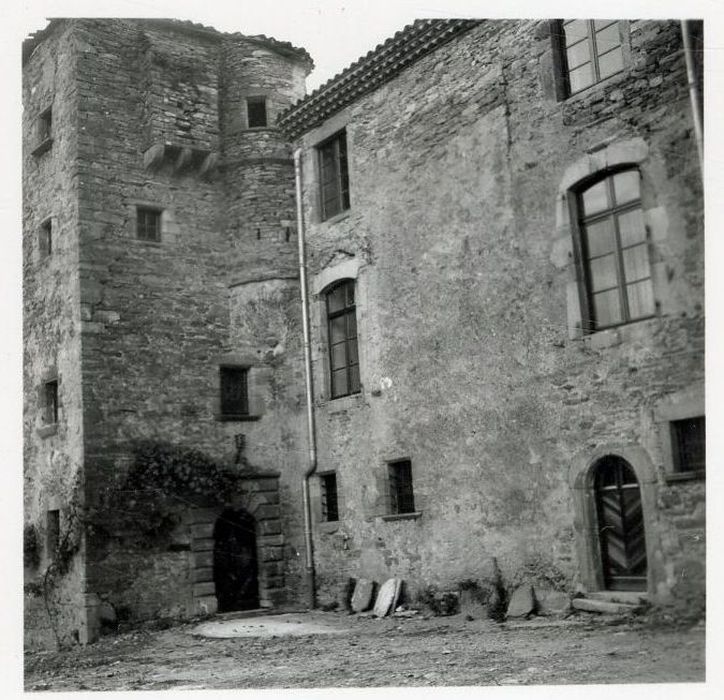 façade sud, vue partielle