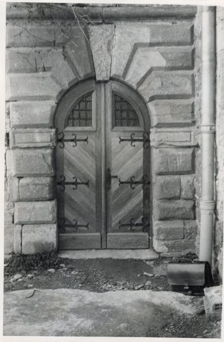 porte d’accès à la tour sud