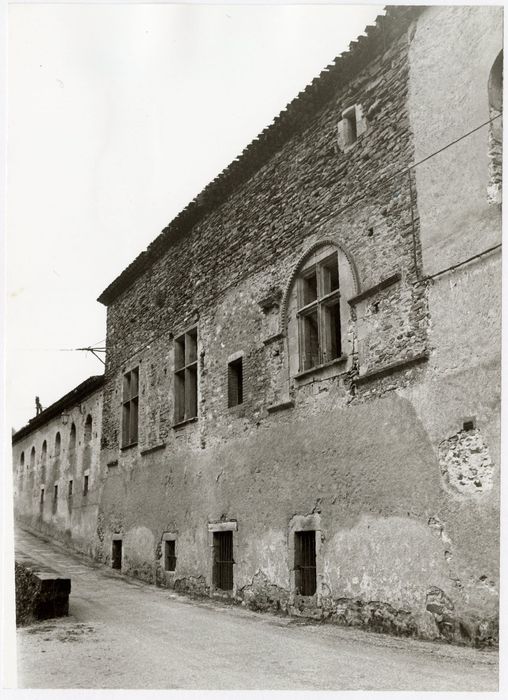 maison d’Adam, façade est