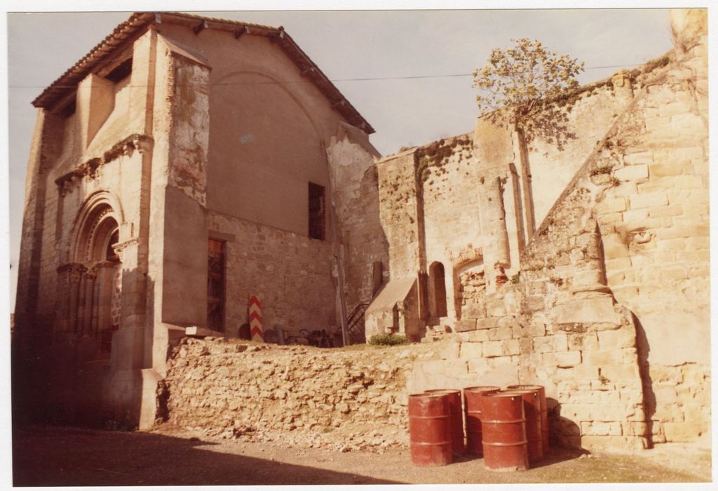 vestiges de la façade latérale sud