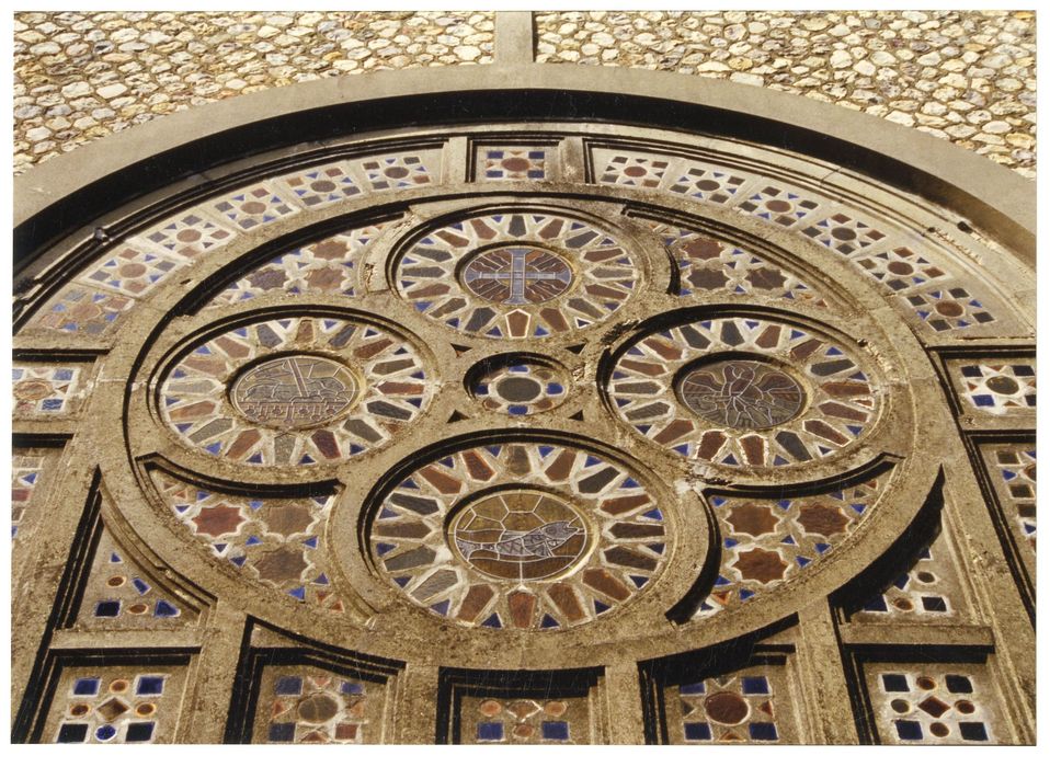 façade latérale sud, partie supérieure de la baie