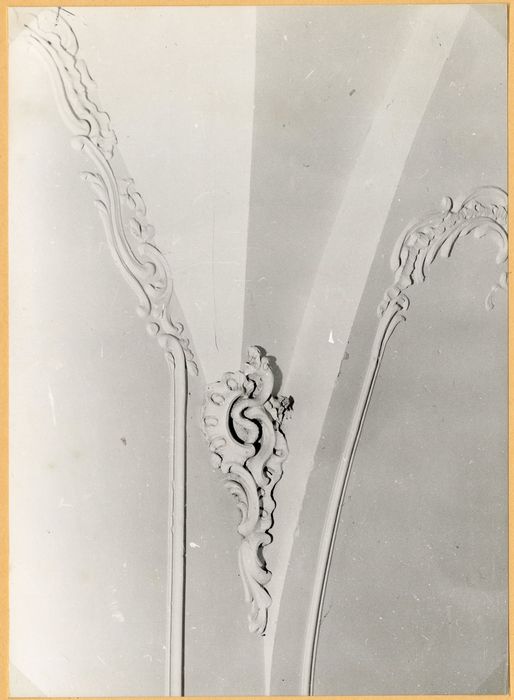 rez-de-chaussée, salon de musique, détail du décor