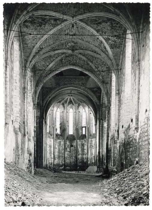 nef de l’église abbatiale