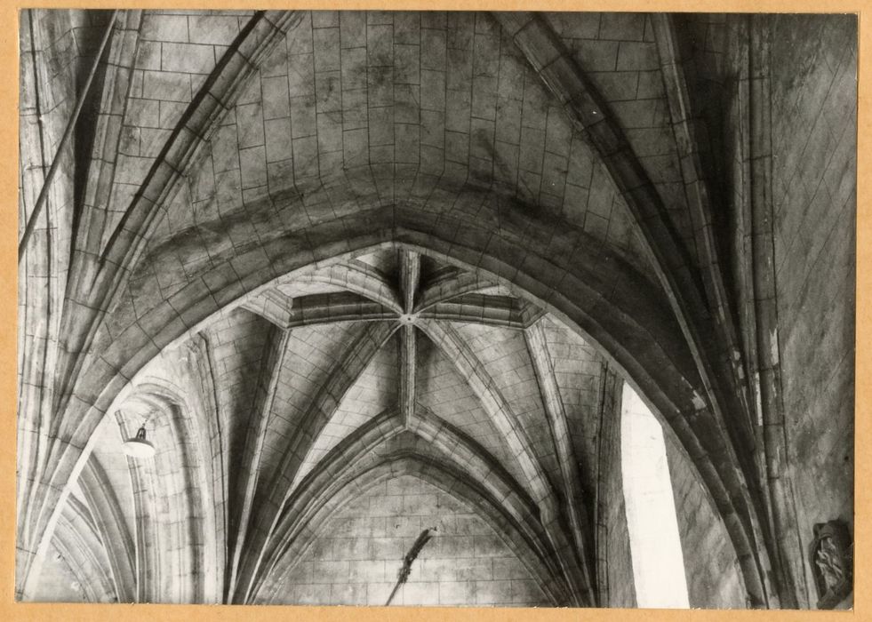 vue partielle d’une voûte