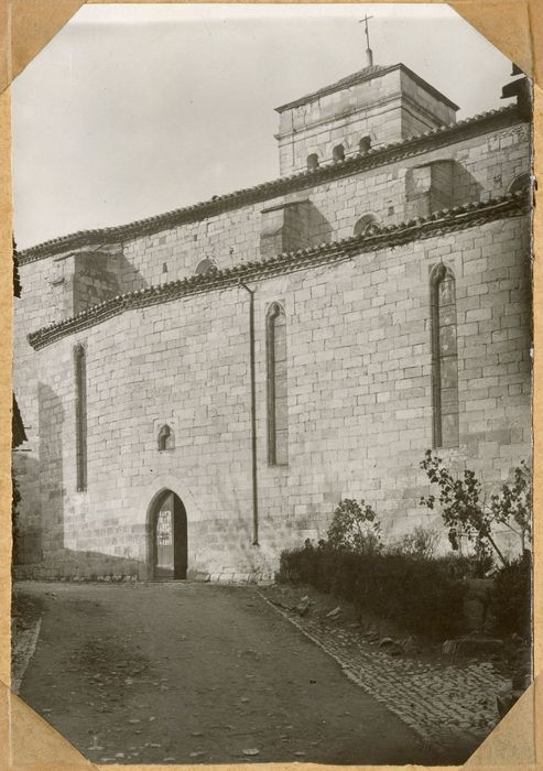 façade latérale sud, vue partielle