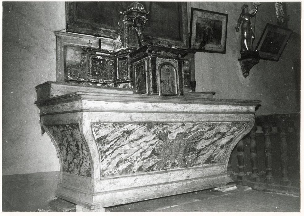 autel latéral, retable